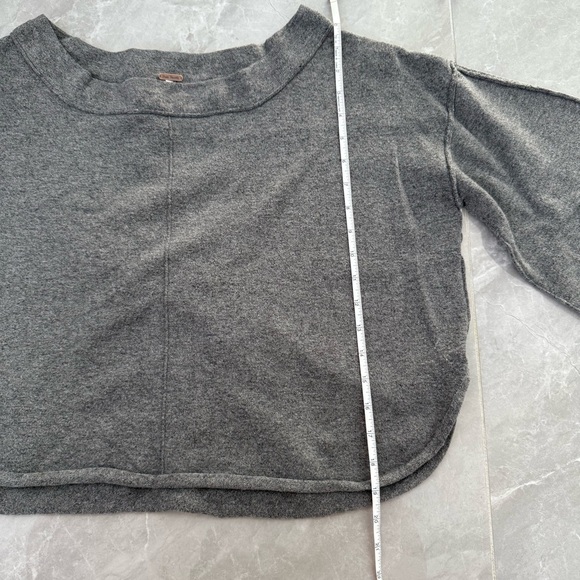 Women’s Free People Jamie Oversized Off The Shoulder Sweater Wool Blend Medium - Picture 14 of 14